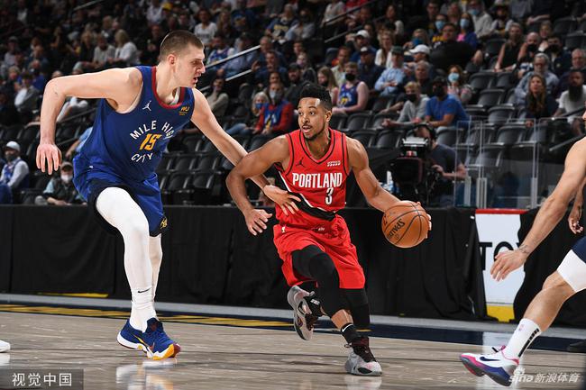 更是对年轻 更是对年轻