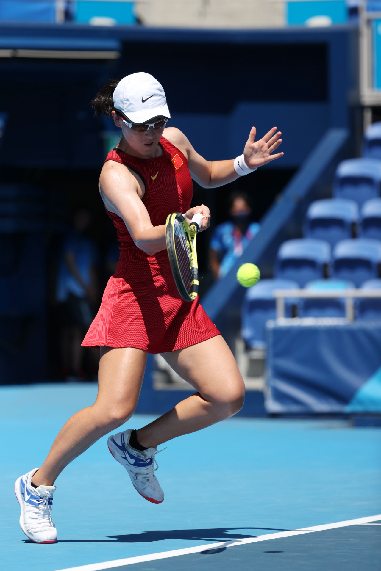 巴萨中场大 巴萨中场大