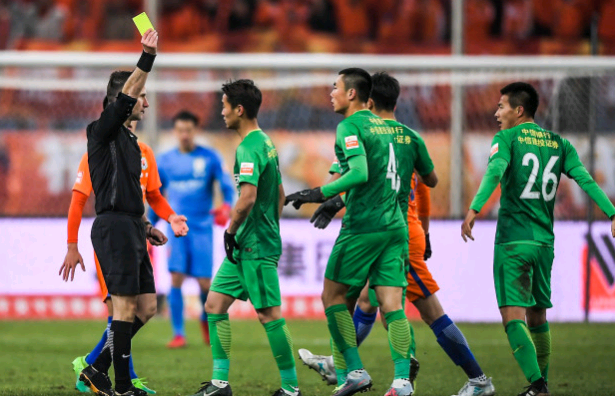 诱发强侧收 诱发强侧收